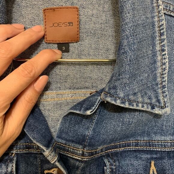 Joe’s Jeans Fitted Denim Jacket - Picture 6 of 10
